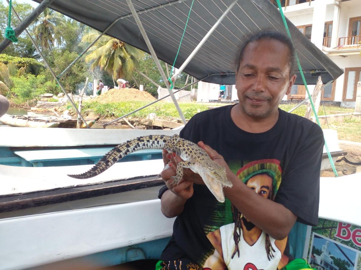 Star Home Stay Bentota Extérieur photo