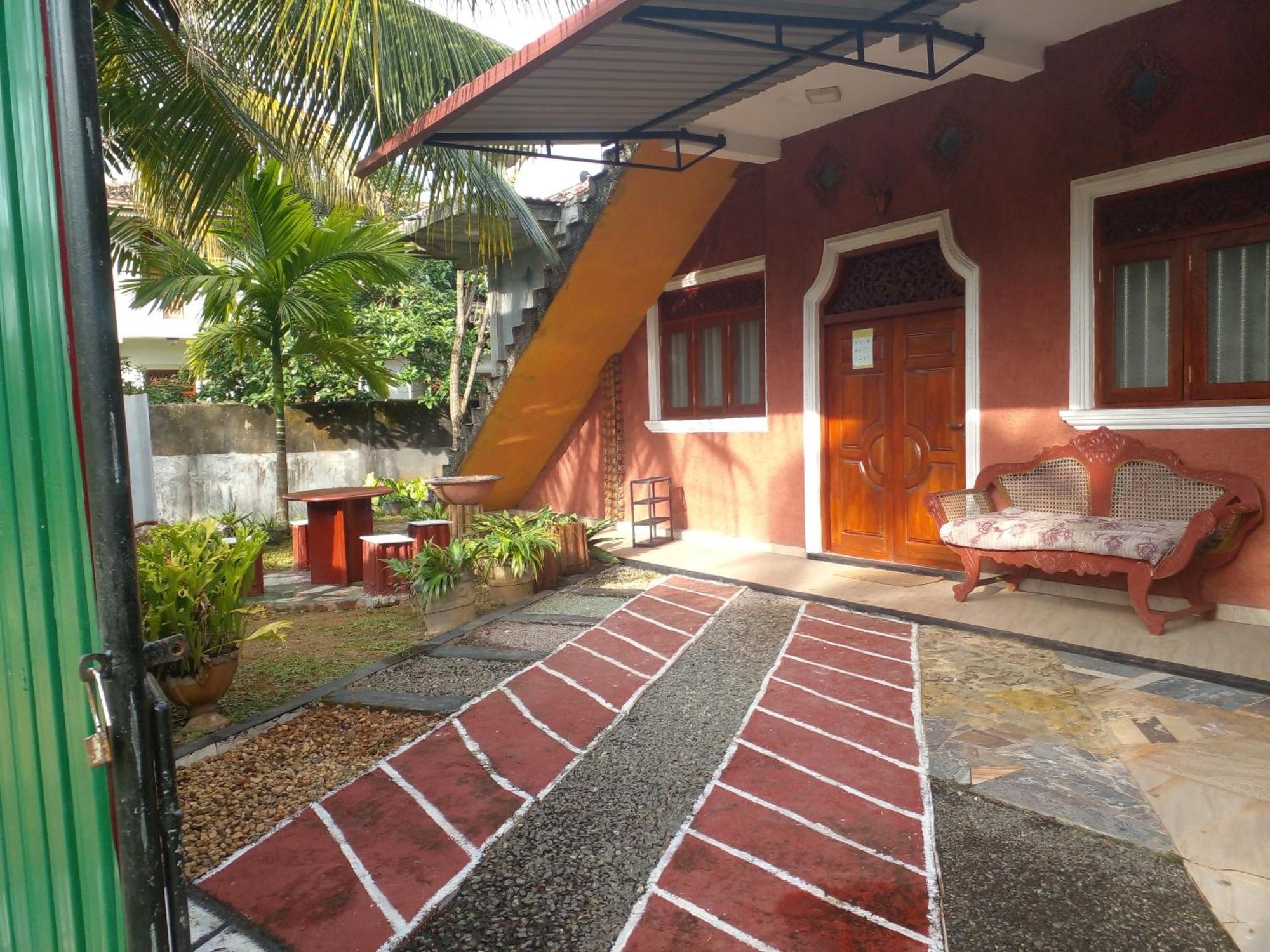 Star Home Stay Bentota Extérieur photo